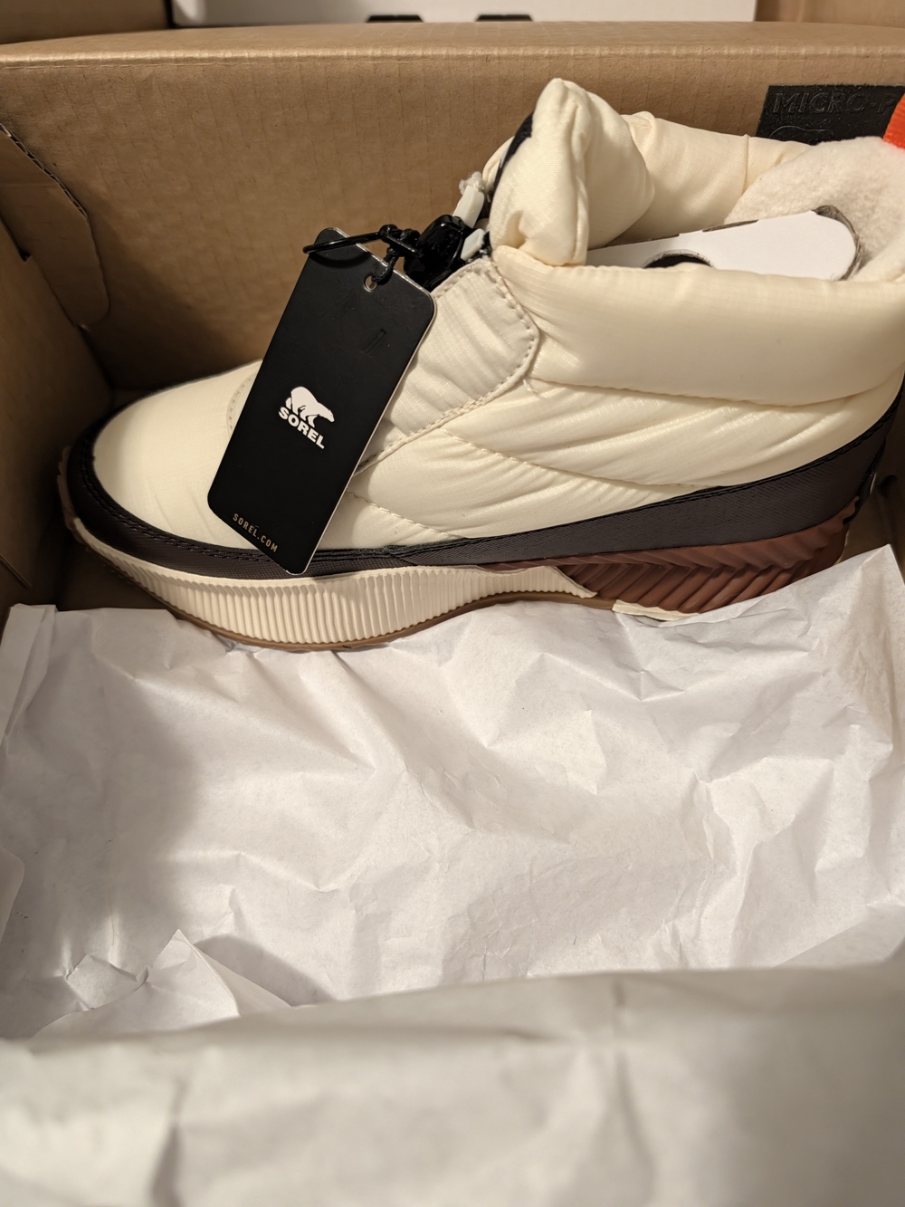 Sorel Out N' About III Puffy Zip Boot